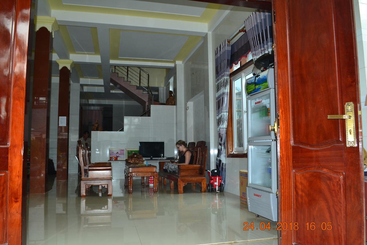Hoan Chau Homestay Bo Trach Exterior foto